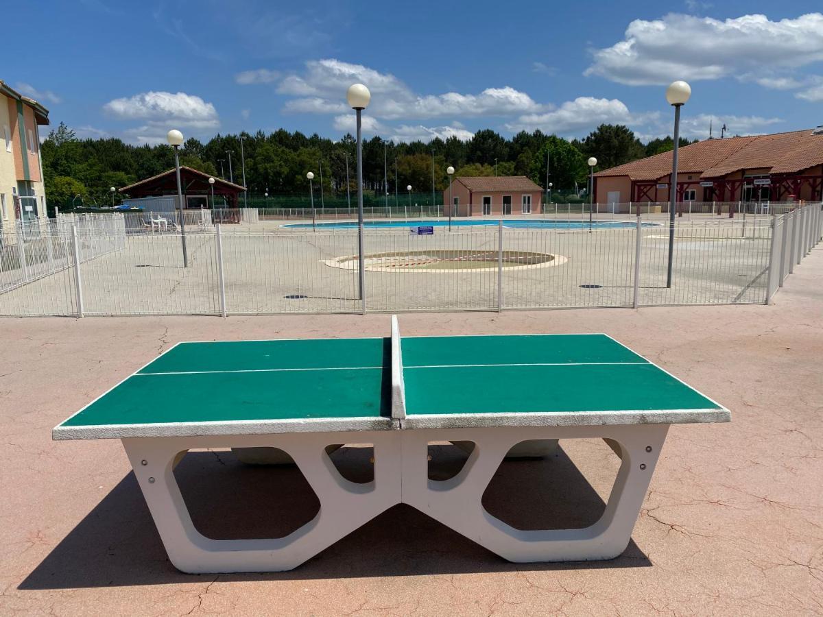 Soustons Plage Maison Terrasse 2 Pers Et 1 Enfant Les Villas Du Lac Tennis Mini Golf Exterior foto